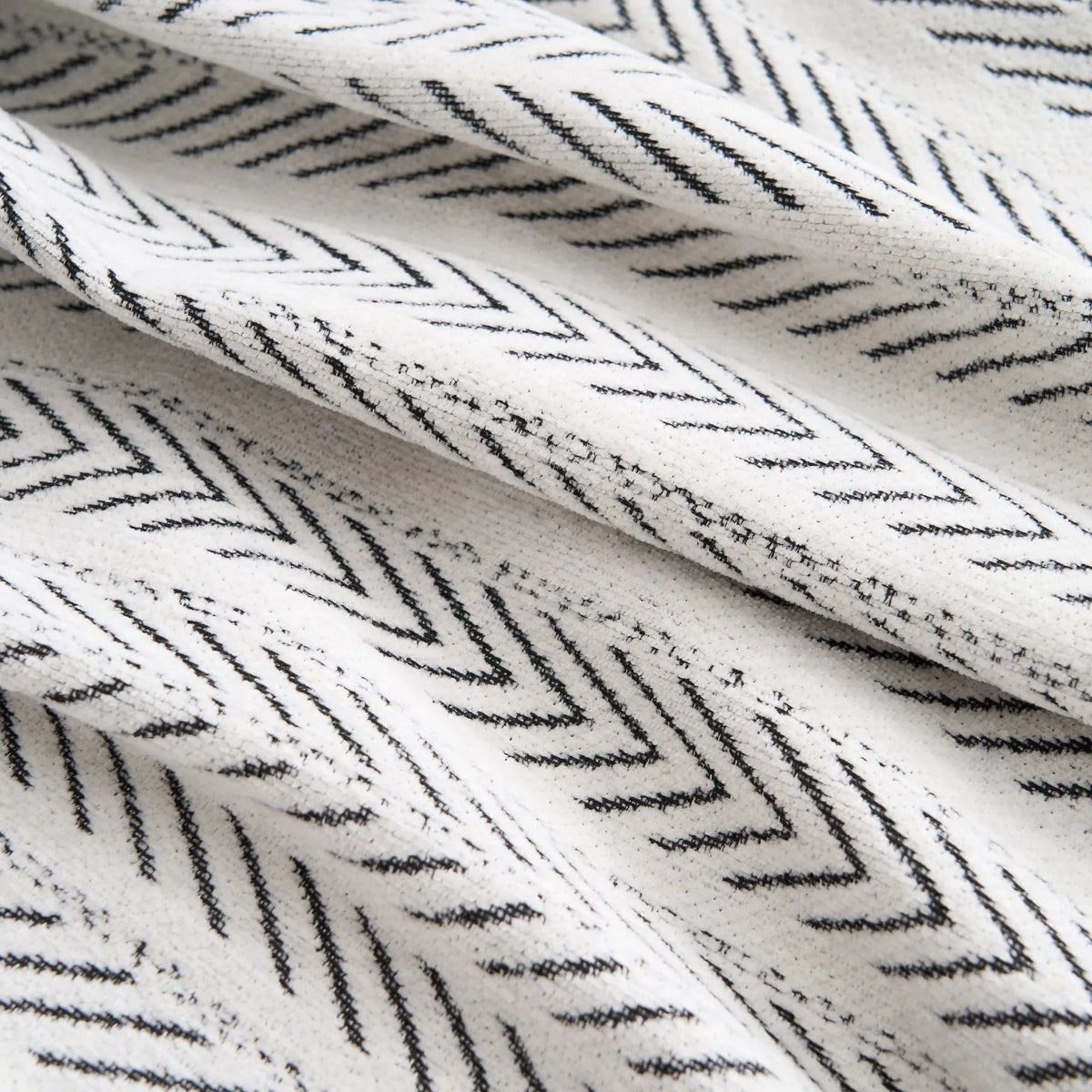 Chevron Herringbone Sofa Throw