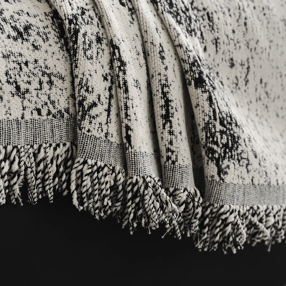 Contemporary Abstract Sofa Throw