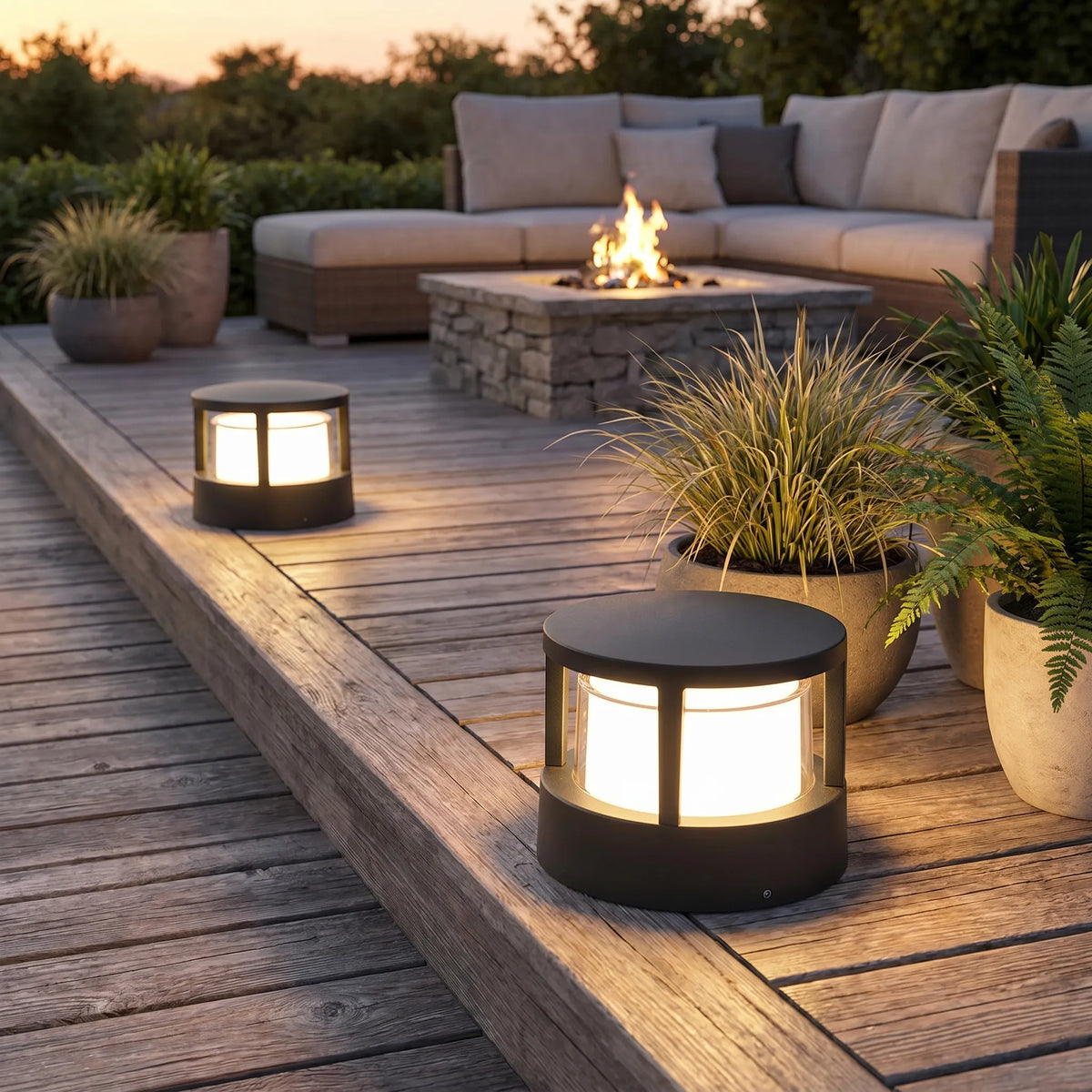 Double Layer Acrylic Post Light