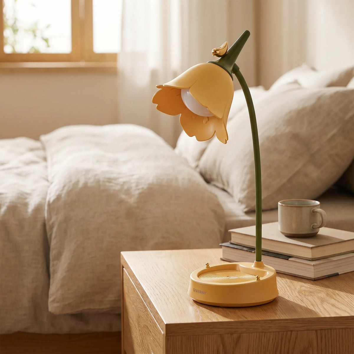 Flower Petal Touch Desk Lamp