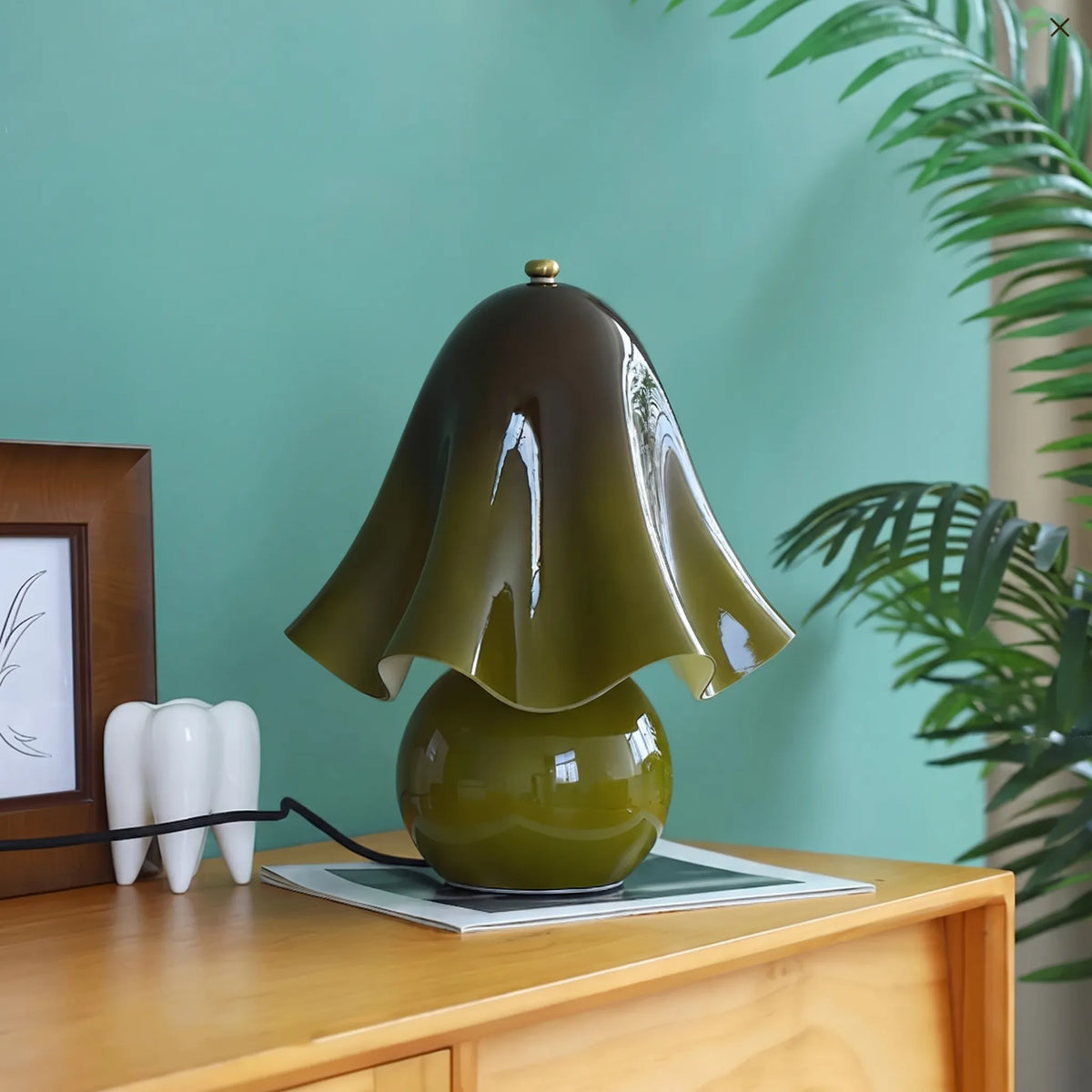 Hand Blown Glass Bell Flower Lamp