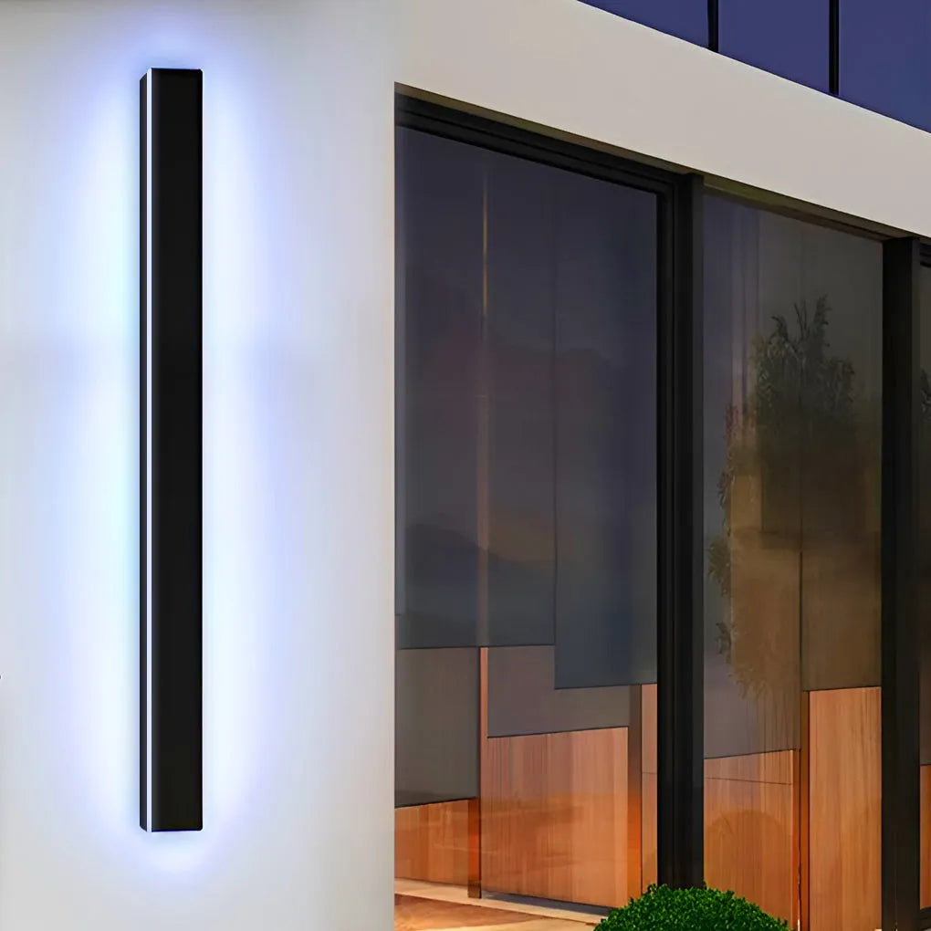 Linear Outdoor LED Wall Light