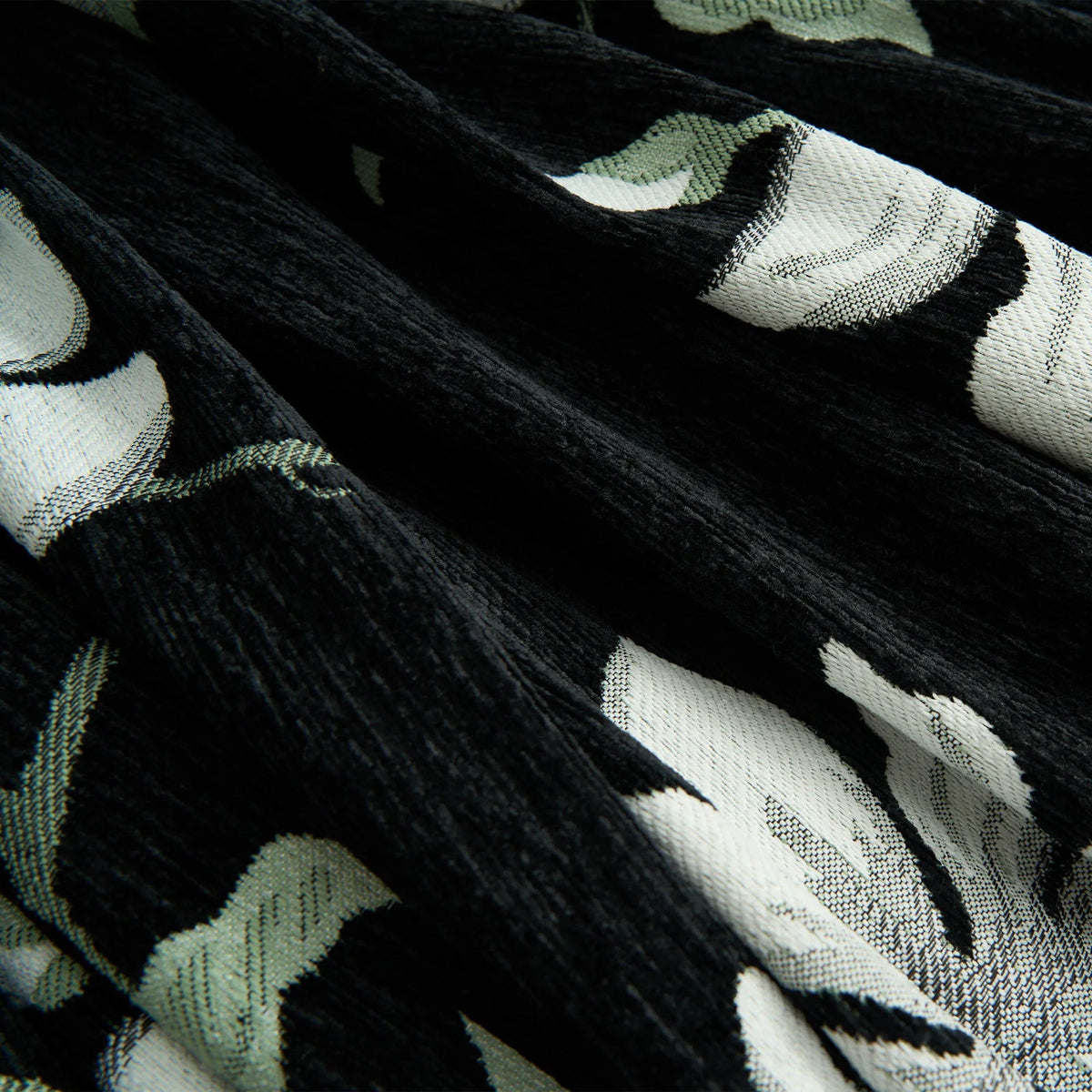 Magnolia Floral Sofa Throw