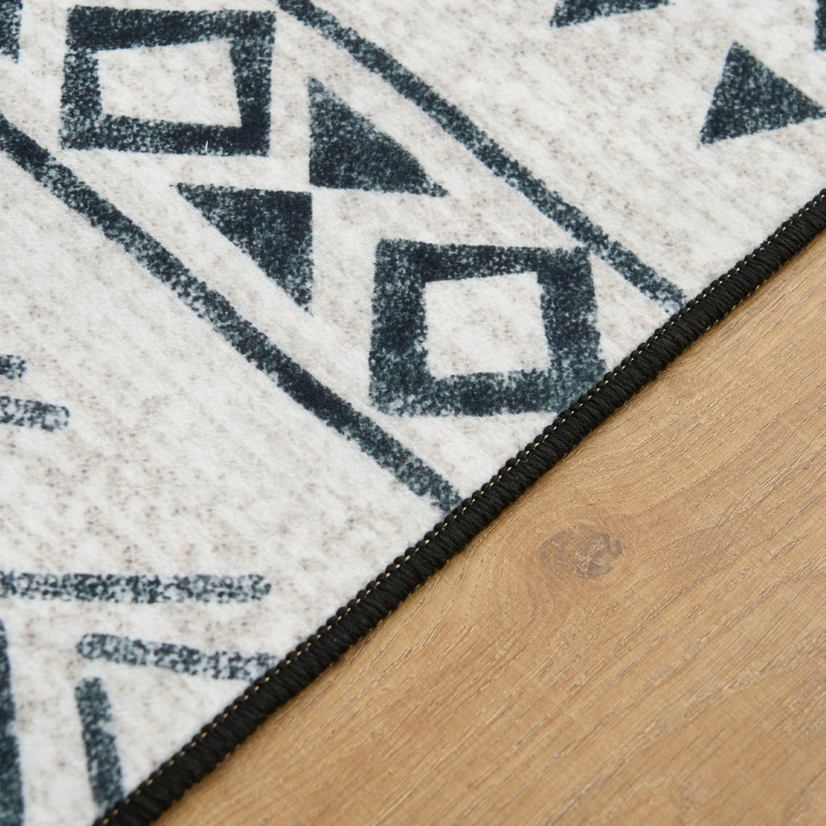 Midnight Tribal Flow Washable Rug