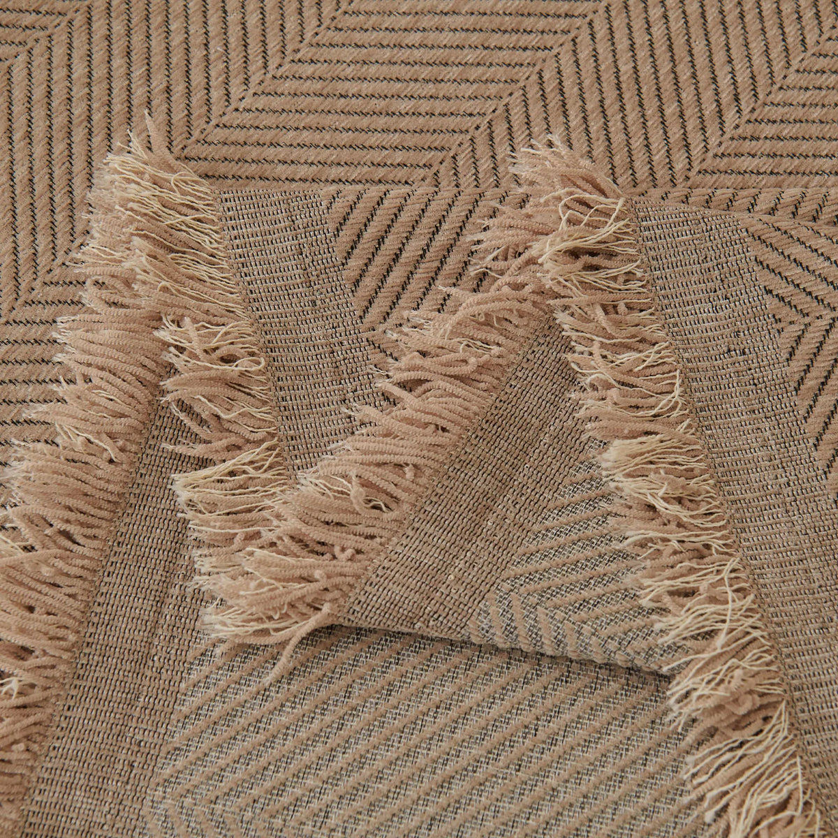 Minimalist Herringbone Woven Sofa Throw