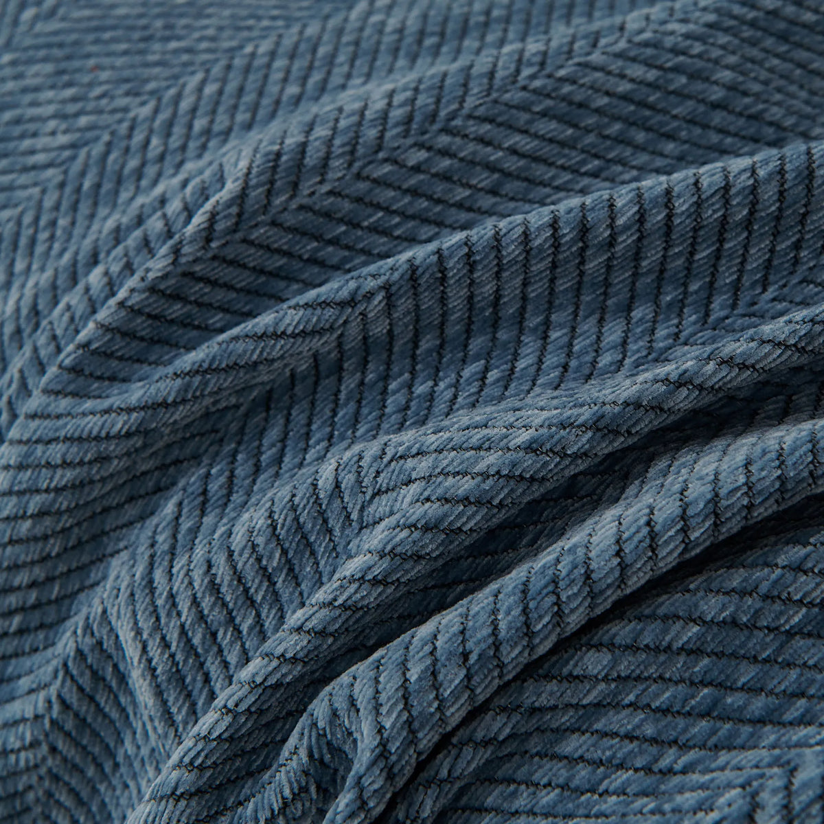 Minimalist Herringbone Woven Sofa Throw