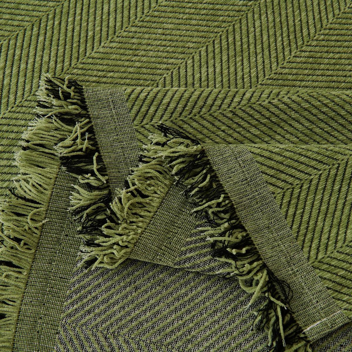 Minimalist Herringbone Woven Sofa Throw