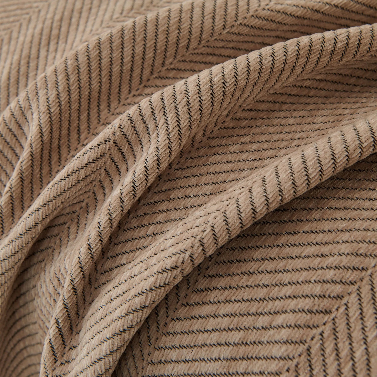 Minimalist Herringbone Woven Sofa Throw