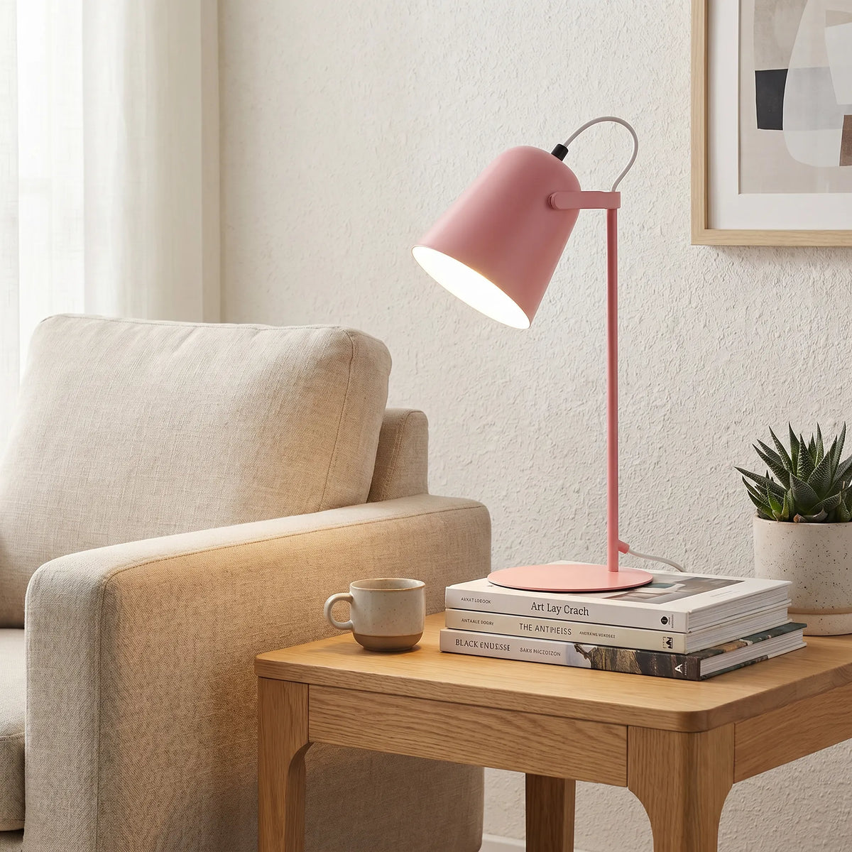 Nordic Bucket Table Lamp
