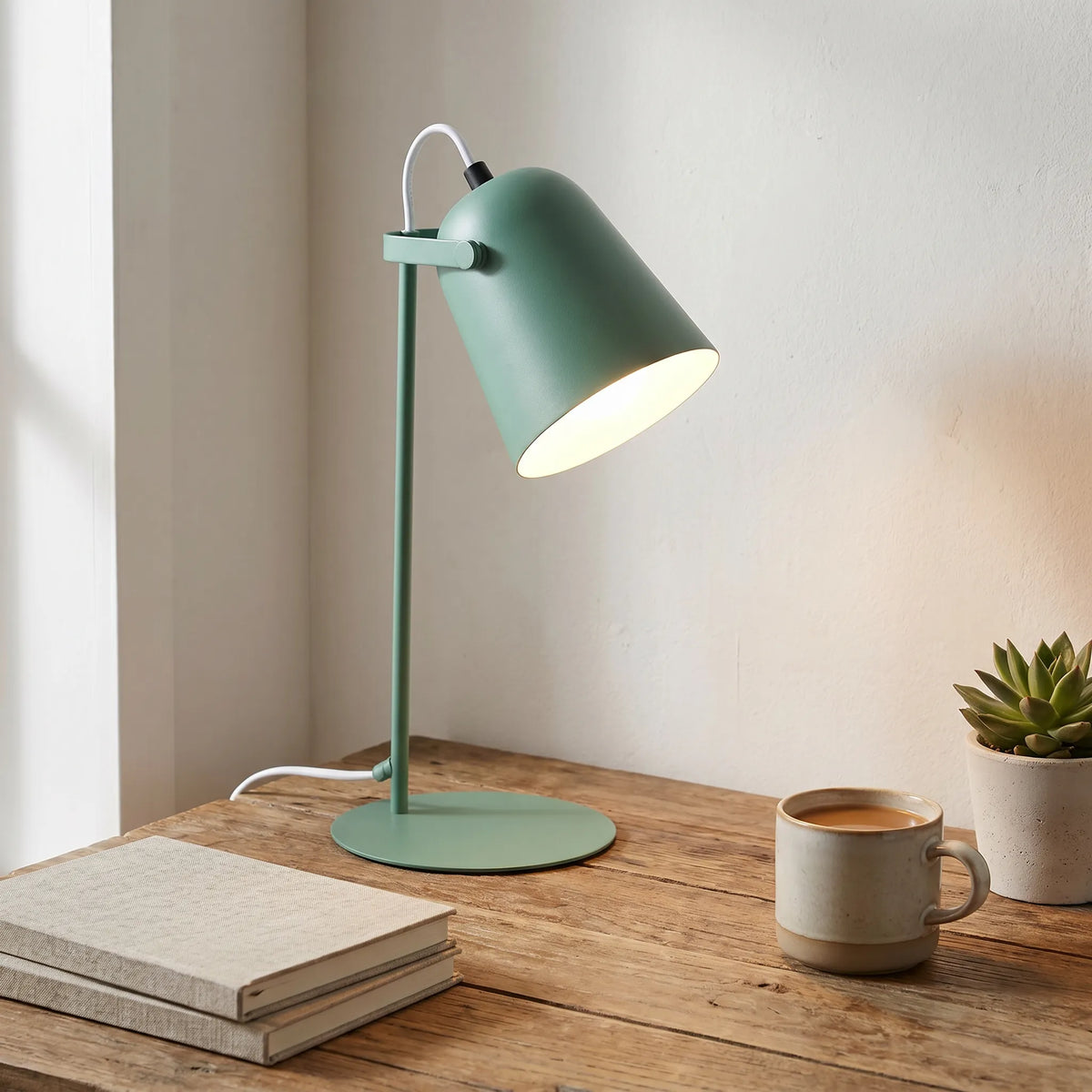 Nordic Bucket Table Lamp