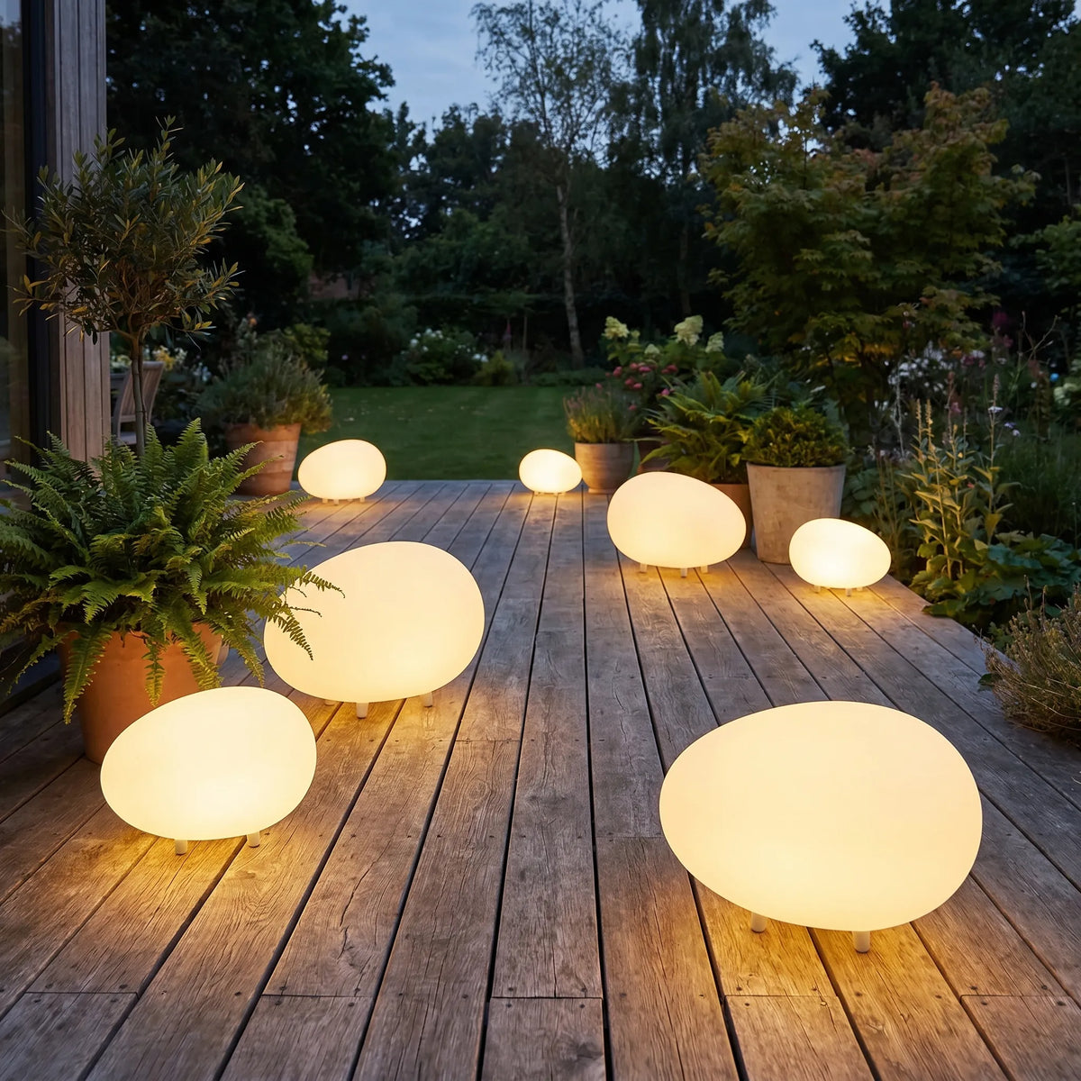 Pebble Glow Garden Light