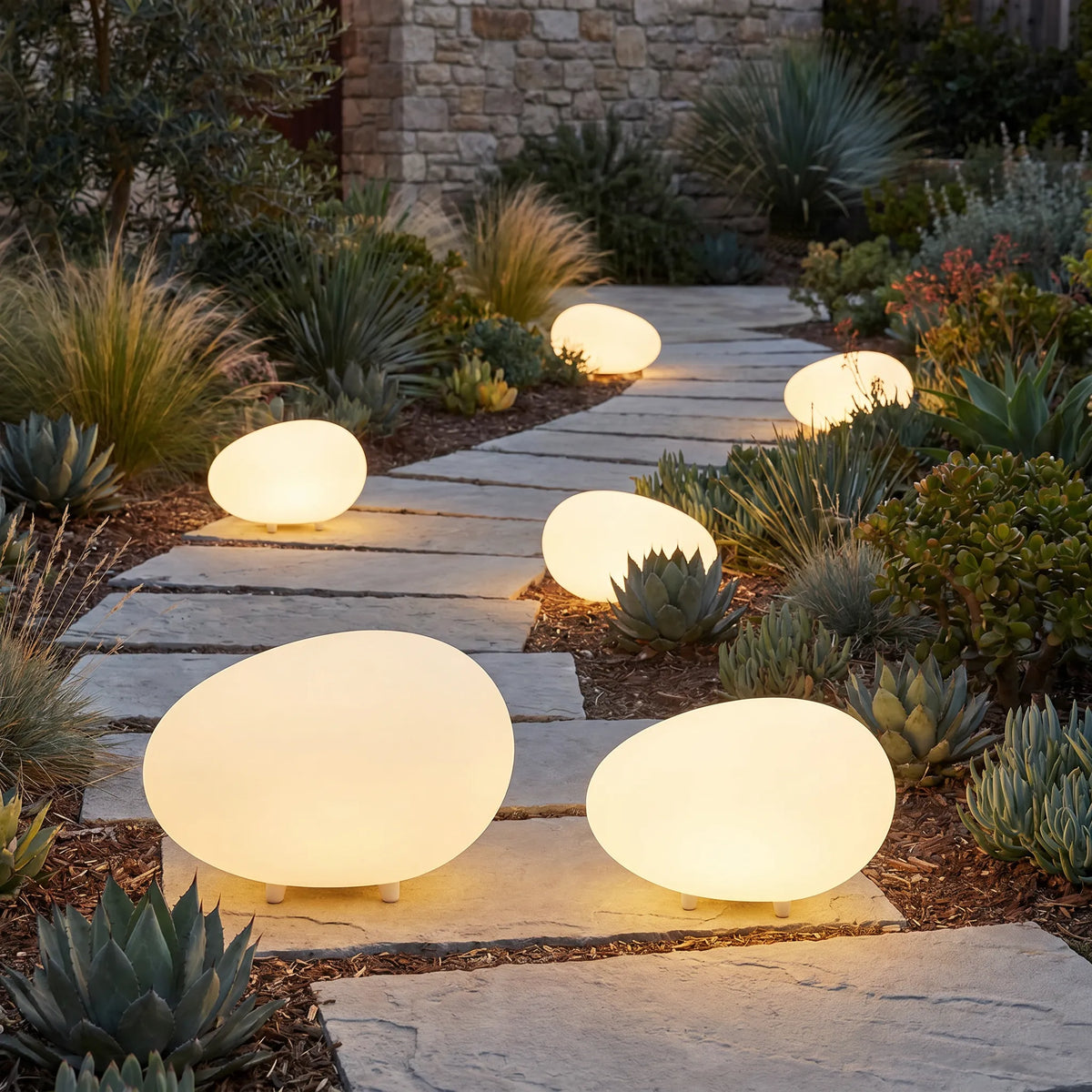 Pebble Glow Garden Light