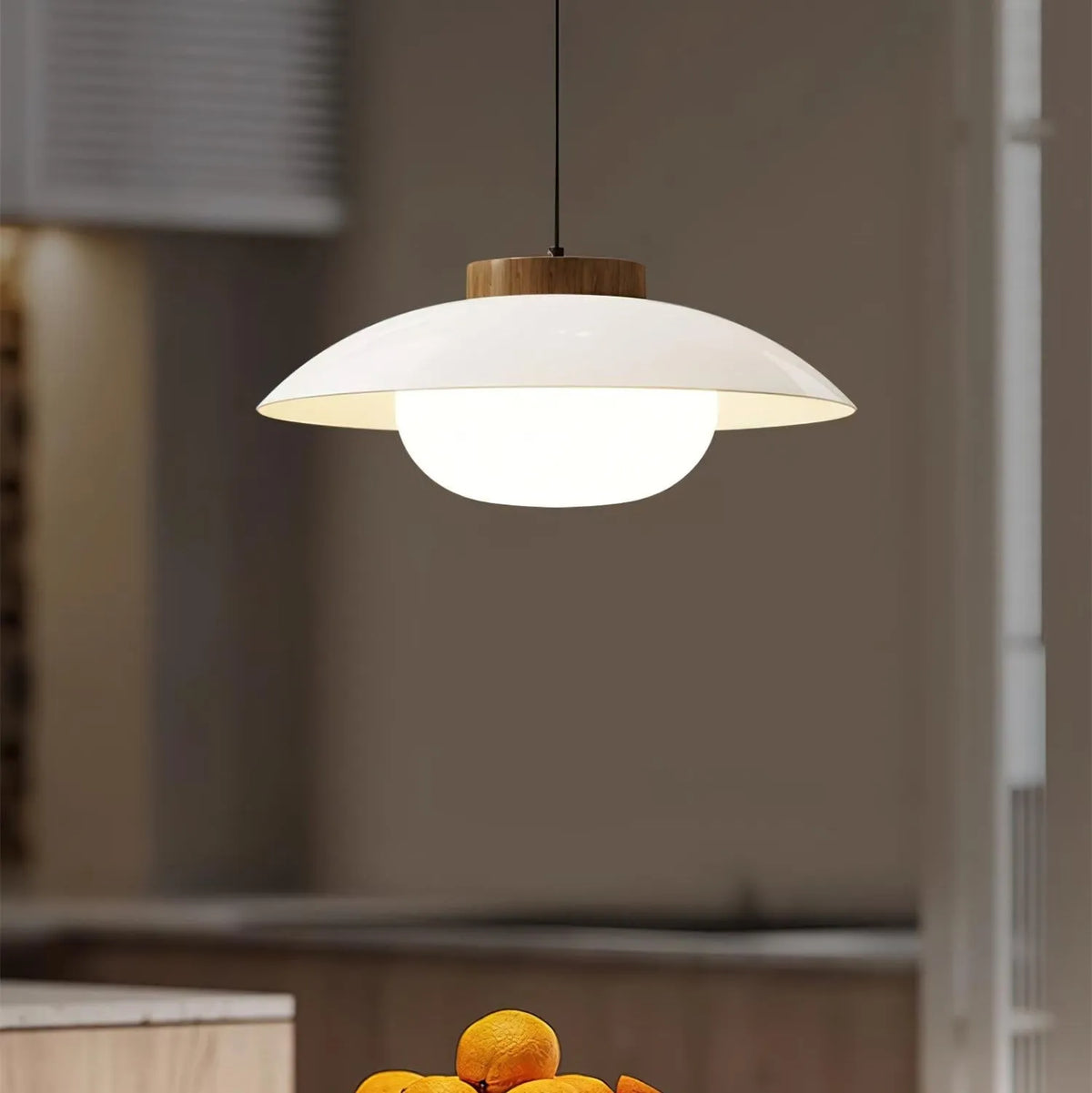 Plug-In Saucer Pendant Lamp