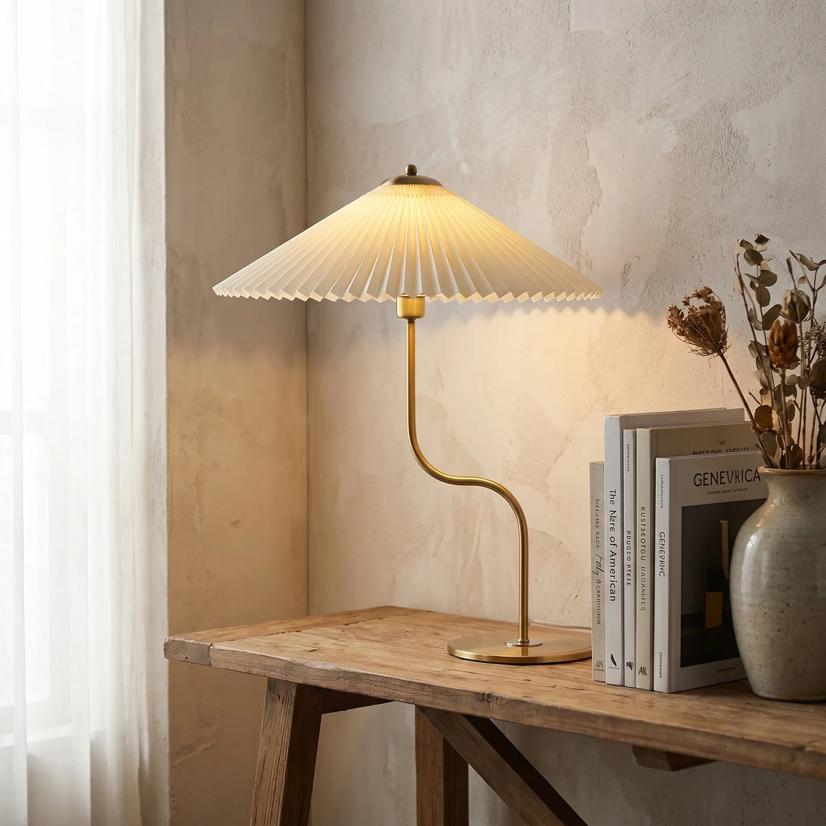 Retro Pleated Umbrella Table Lamp