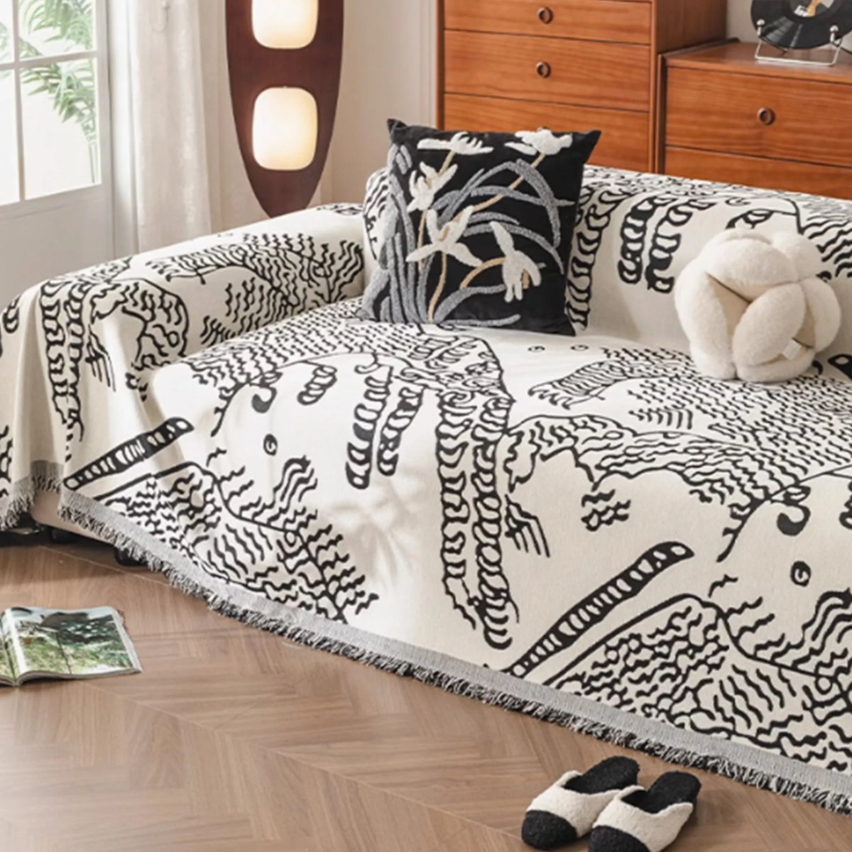 Reversible Nature Sketch Sofa Throw