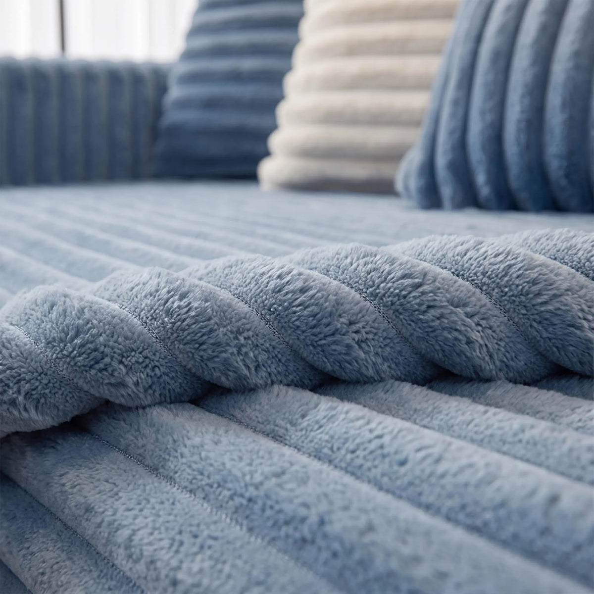 Ribbed Bunny Fleece Seat Cover