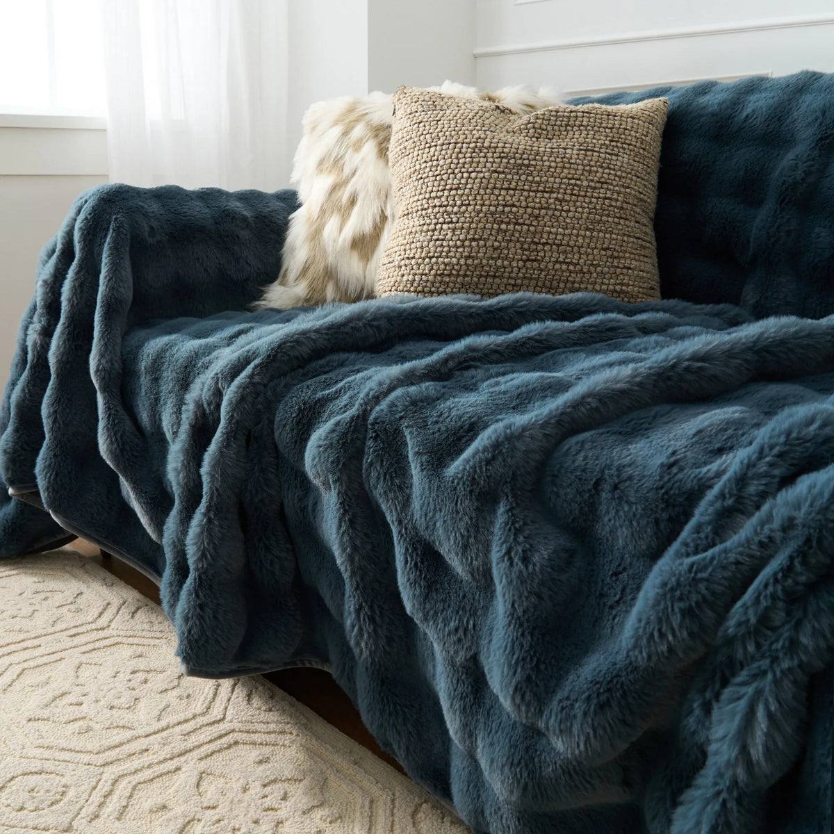 Ripple Faux Fur Sofa Cover