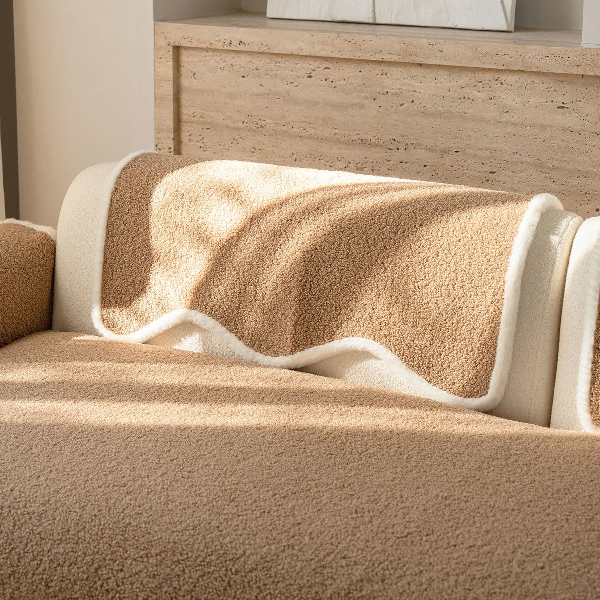 Scalloped Fleece Non-Slip Seat Cover
