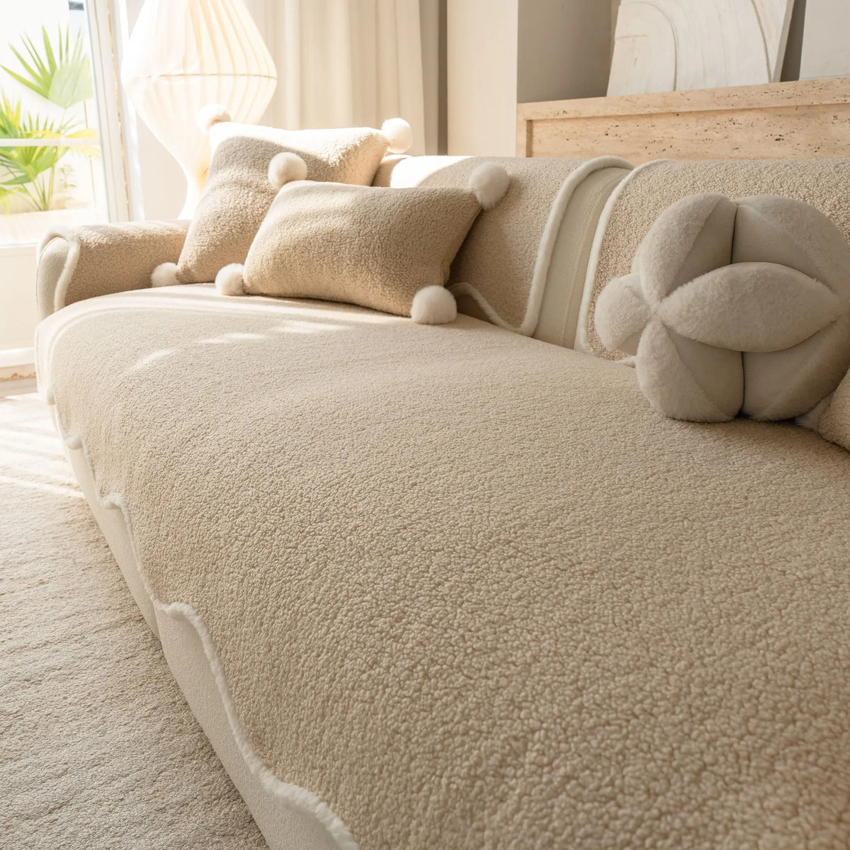 Scalloped Fleece Non-Slip Seat Cover
