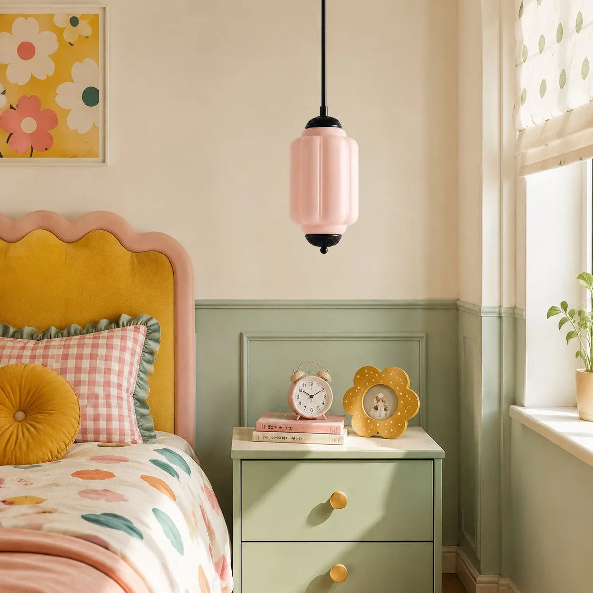 Scalloped Glass Pendant Light