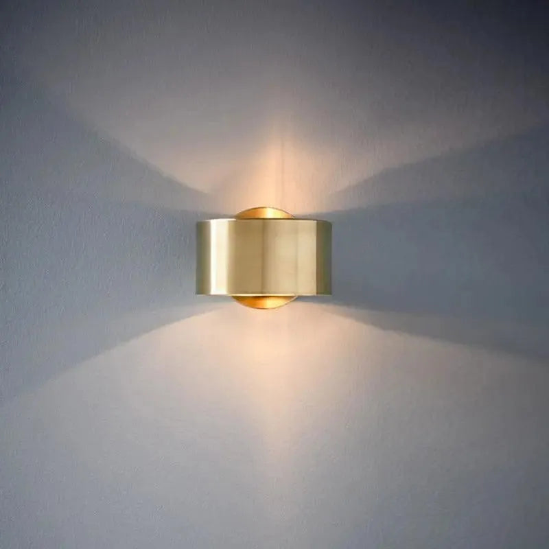 Sleek Modern Mini Wall Light