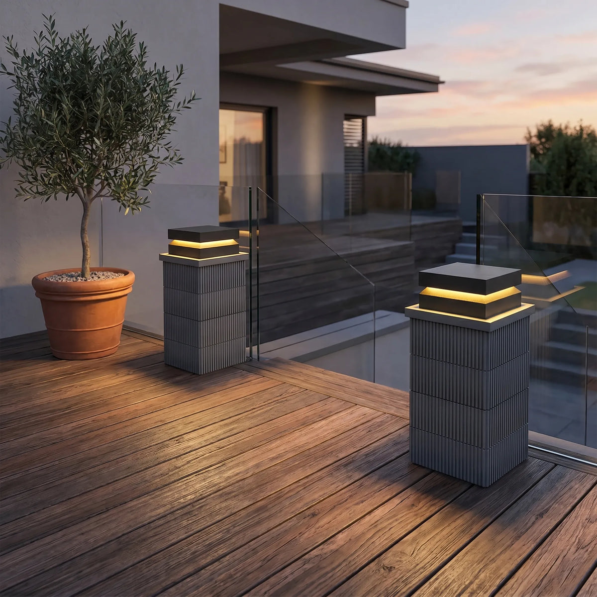 Slim Square Deck Pillar Light