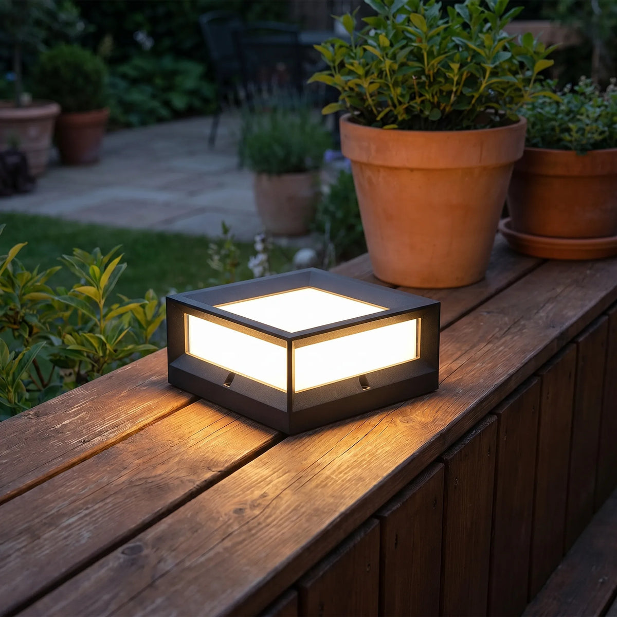 Square Aluminium Gate Pillar Light