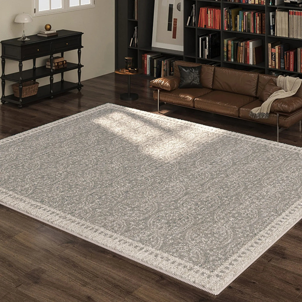Traditional Black Cream Area Rug
