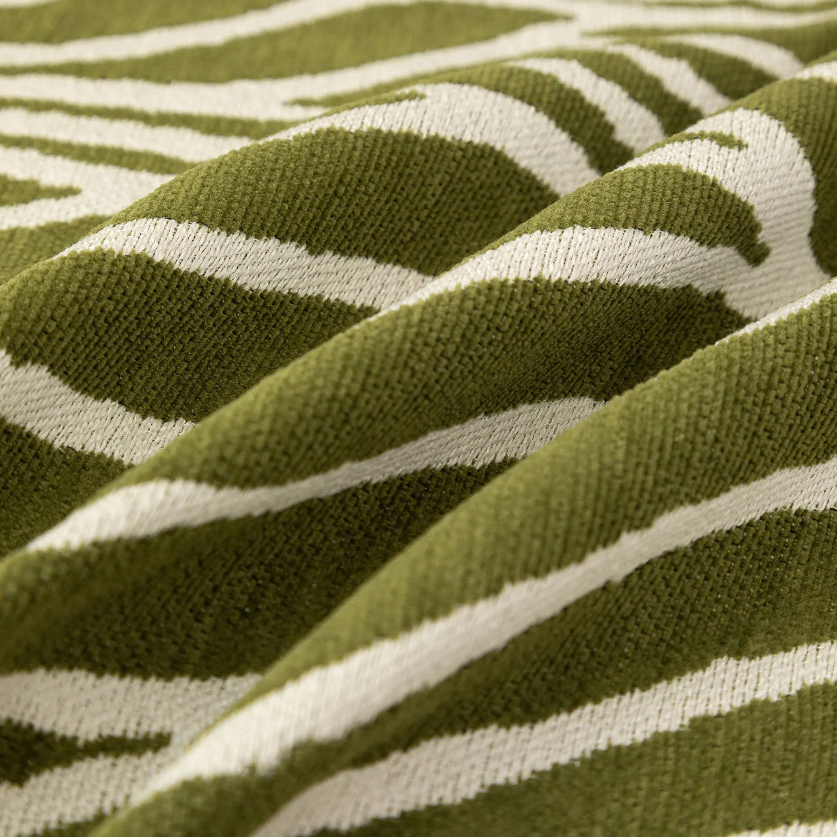 Wave Pattern Woven Sofa Throw